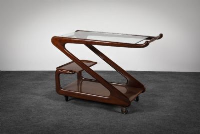 AN ITALIAN BAR TROLLEY at deVeres Auctions
