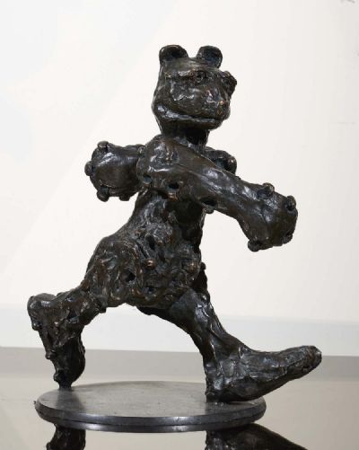 Bear by Patrick O'Reilly sold for €5,000 at deVeres Auctions