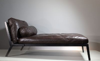 A FLEXIFORM 'HAPPY' DAYBED, LEATHER by Antonio Citterio sold for €2,800 at deVeres Auctions