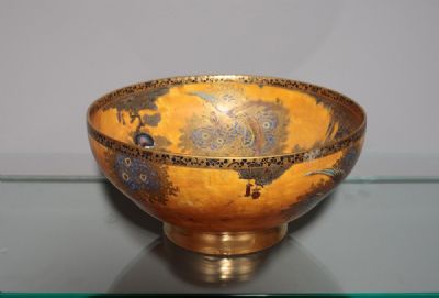 A CARLTON WARE ROSE BOWL at deVeres Auctions
