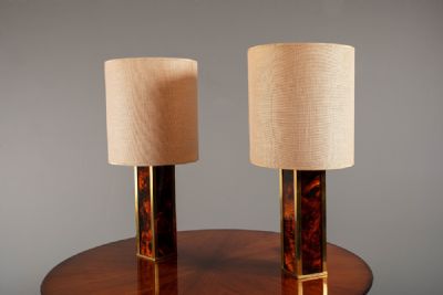 A PAIR OF SQUARE GILT METAL AND TORTOISESHELL EFFECT TABLE LAMPS, FRENCH 1970's at deVeres Auctions