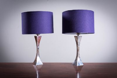 A PAIR OF POLISHED CHROME HIGH SOCIETY 'PYRAMIDE' TABLE LAMPS, at deVeres Auctions