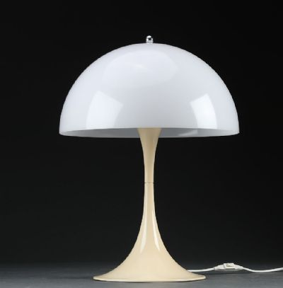 THE PANTHELLA TABLE LAMP, by LOUIS POULSEN  at deVeres Auctions