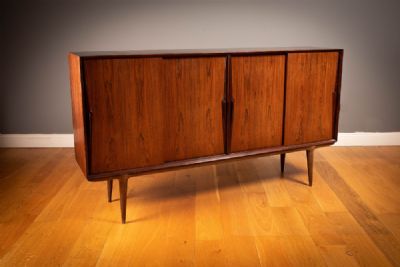 A FINE ROSEWOOD 'MODEL 19' HIGHBOARD, DANISH 1960s at deVeres Auctions