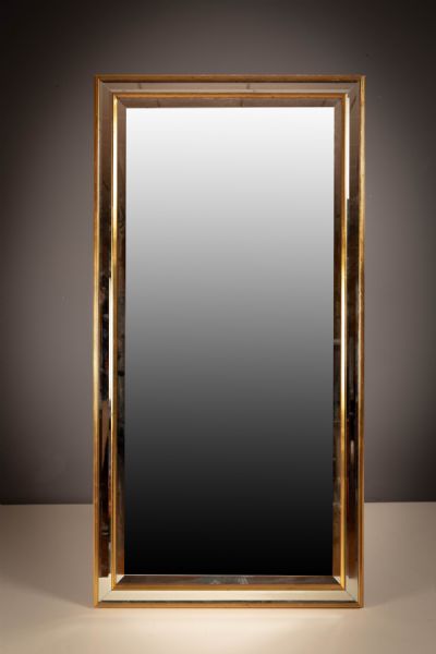A GILT FRAMED WALL MIRROR, FRENCH at deVeres Auctions