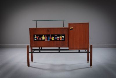 A ROSEWOOD ITALIAN COCKTAIL BAR at deVeres Auctions
