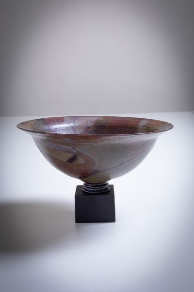 BOWL WITH SERATED FOOT by Sonja Landweer sold for €1,600 at deVeres Auctions