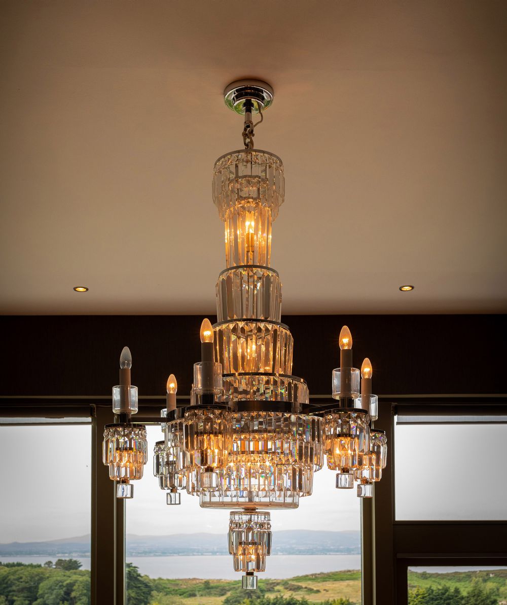 255 by A ART DECO STYLE CHANDELIER by LOUISE KENNEDY  at deVeres Auctions