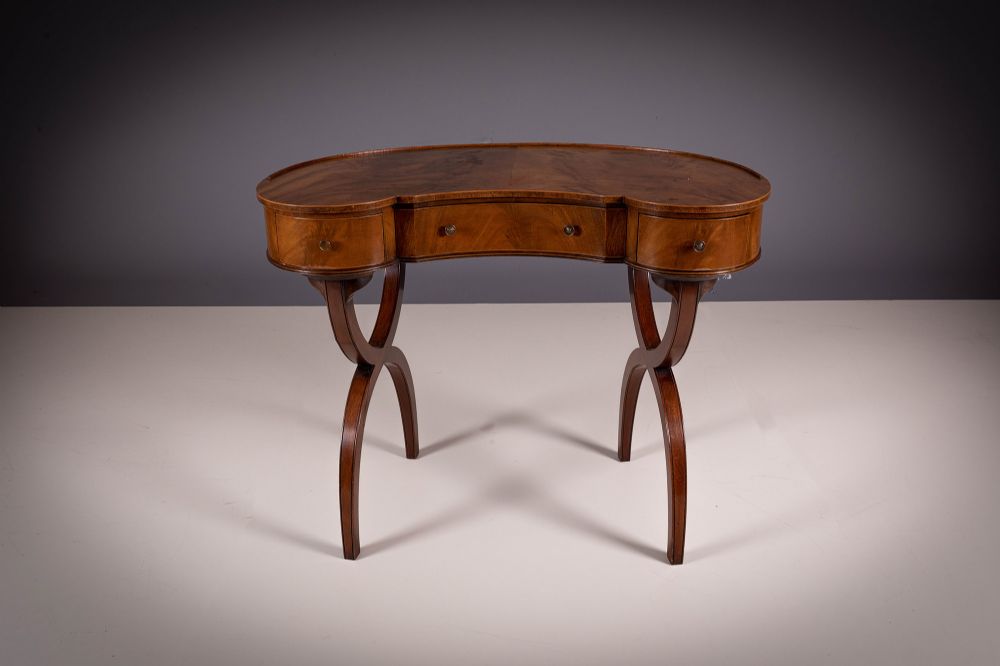 258 by A Table  at deVeres Auctions