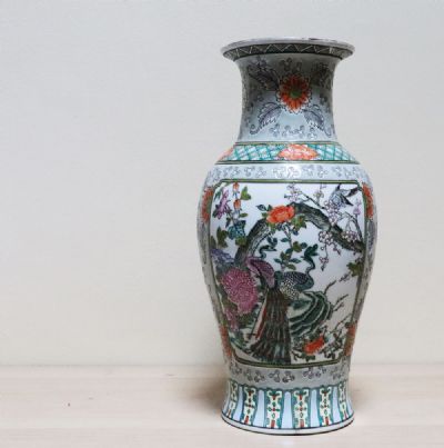 307 by JAPANESE VASE  at deVeres Auctions