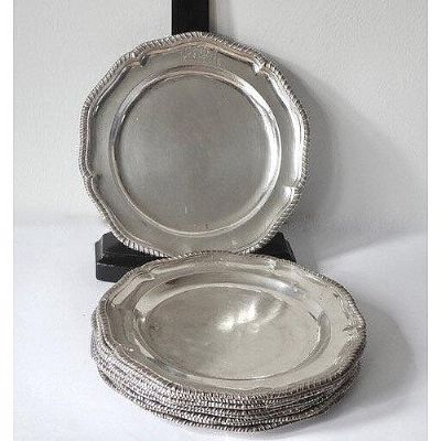 81 by A SET OF GEORGIAN SILVER PLATES  at deVeres Auctions