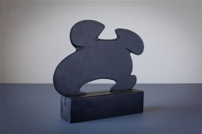 SLATE FORM by Sonja Landweer sold for €600 at deVeres Auctions