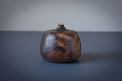 SMALL NECKED BATIKED POT, 1963 by Sonja Landweer sold for €600 at deVeres Auctions