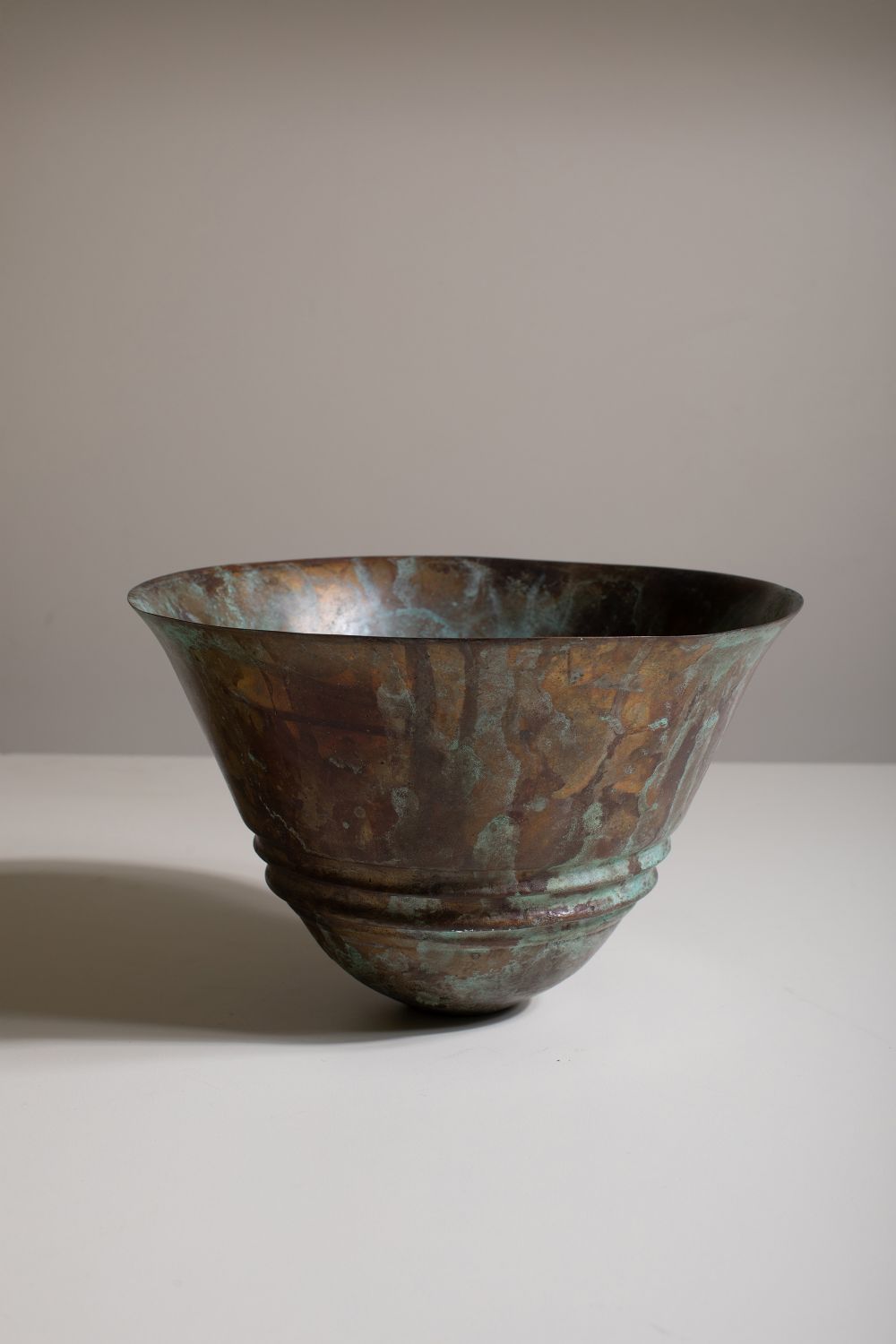 BRONZE BOWL by Sonja Landweer sold for €4,200 at deVeres Auctions