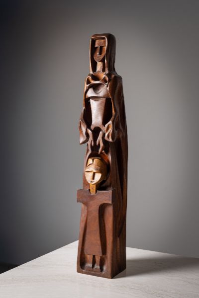 MOTHER AND CHILD by Oisin Kelly sold for €3,000 at deVeres Auctions